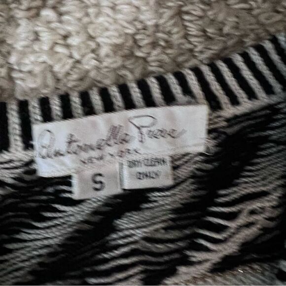 Antonella Preve New York sweater size S - Picture 6 of 8